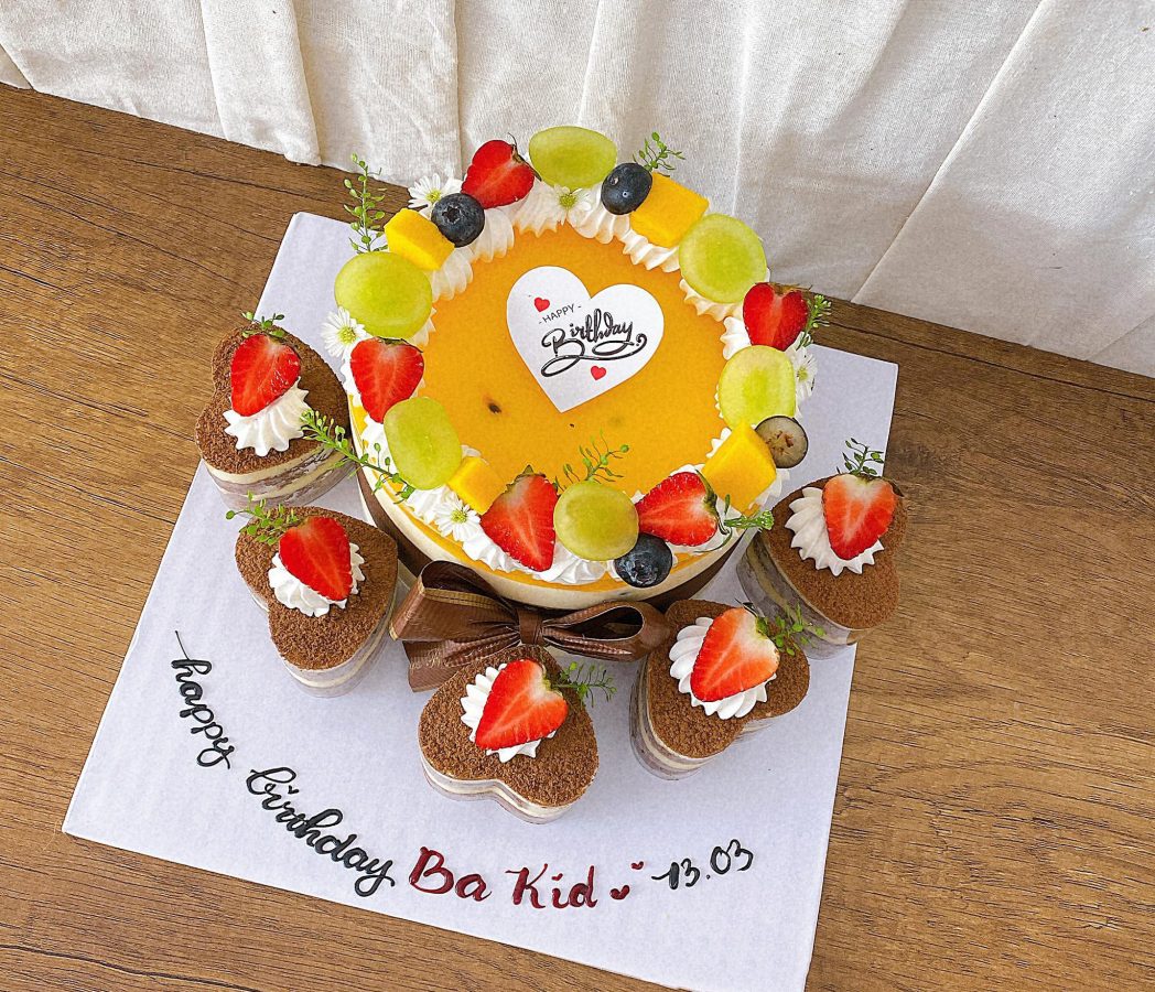 cupcake (5) cupcake (5)